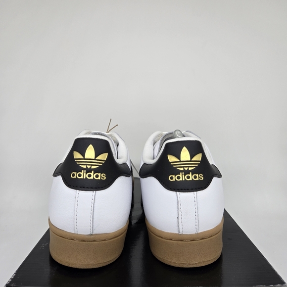 Adidas Superstar ADV IE0669 White Black Gum Men's Shoes Size 10.5 New - Picture 4 of 8